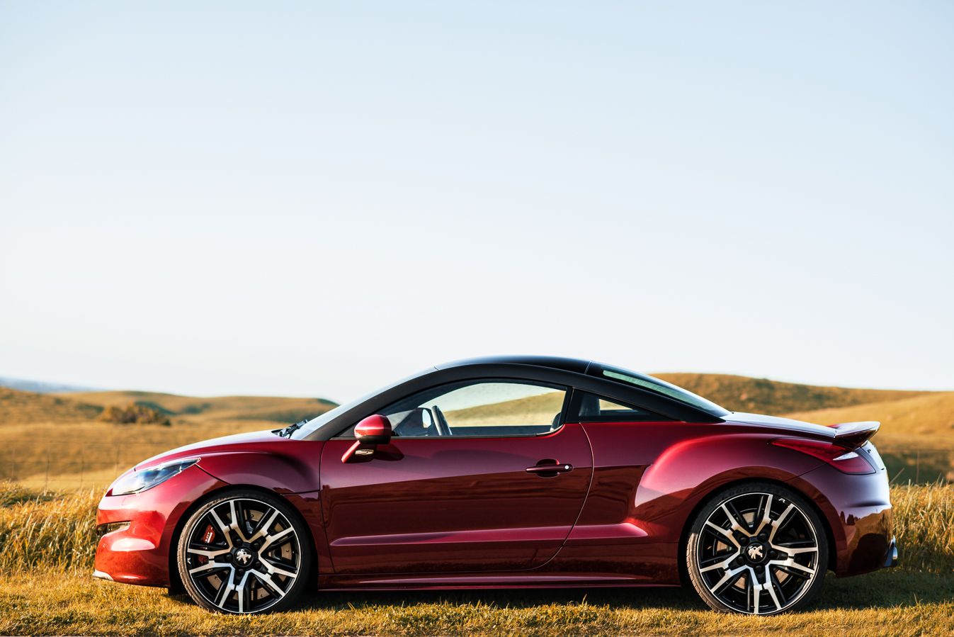 Peugeot RCZ R - onpoint
